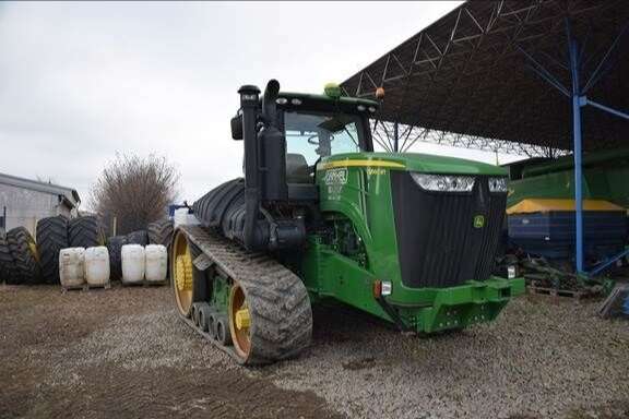 Kolový traktor JOHN DEERE 9560RT